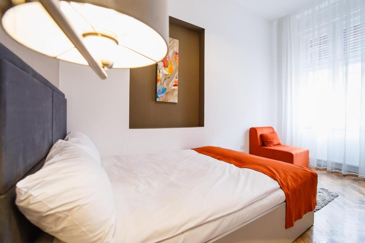 Eat It Cozy Downtown Apartments أرادايا المظهر الخارجي الصورة