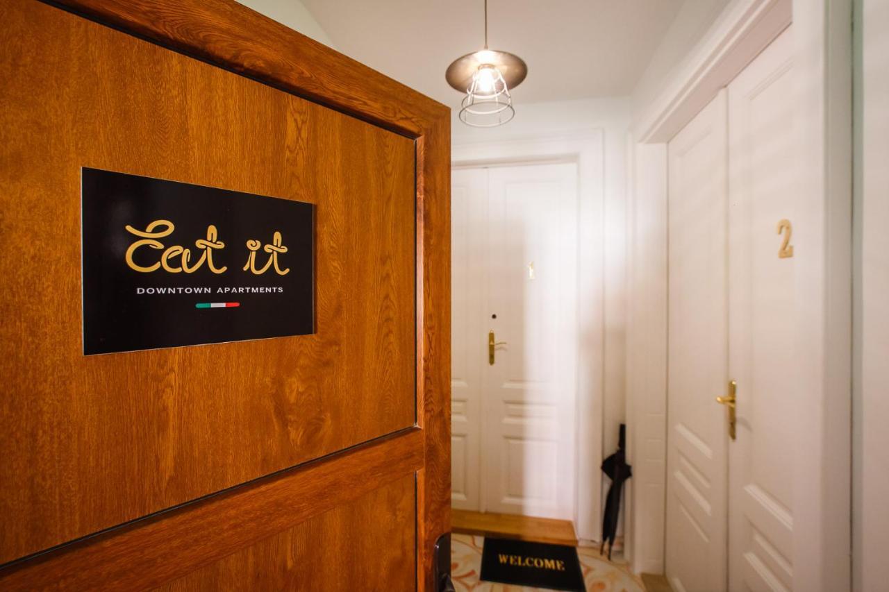 Eat It Cozy Downtown Apartments أرادايا المظهر الخارجي الصورة