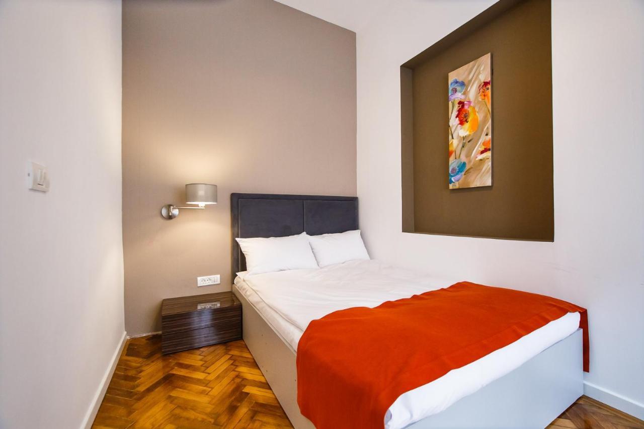 Eat It Cozy Downtown Apartments أرادايا المظهر الخارجي الصورة