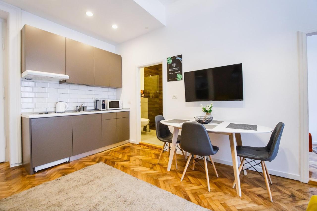 Eat It Cozy Downtown Apartments أرادايا المظهر الخارجي الصورة